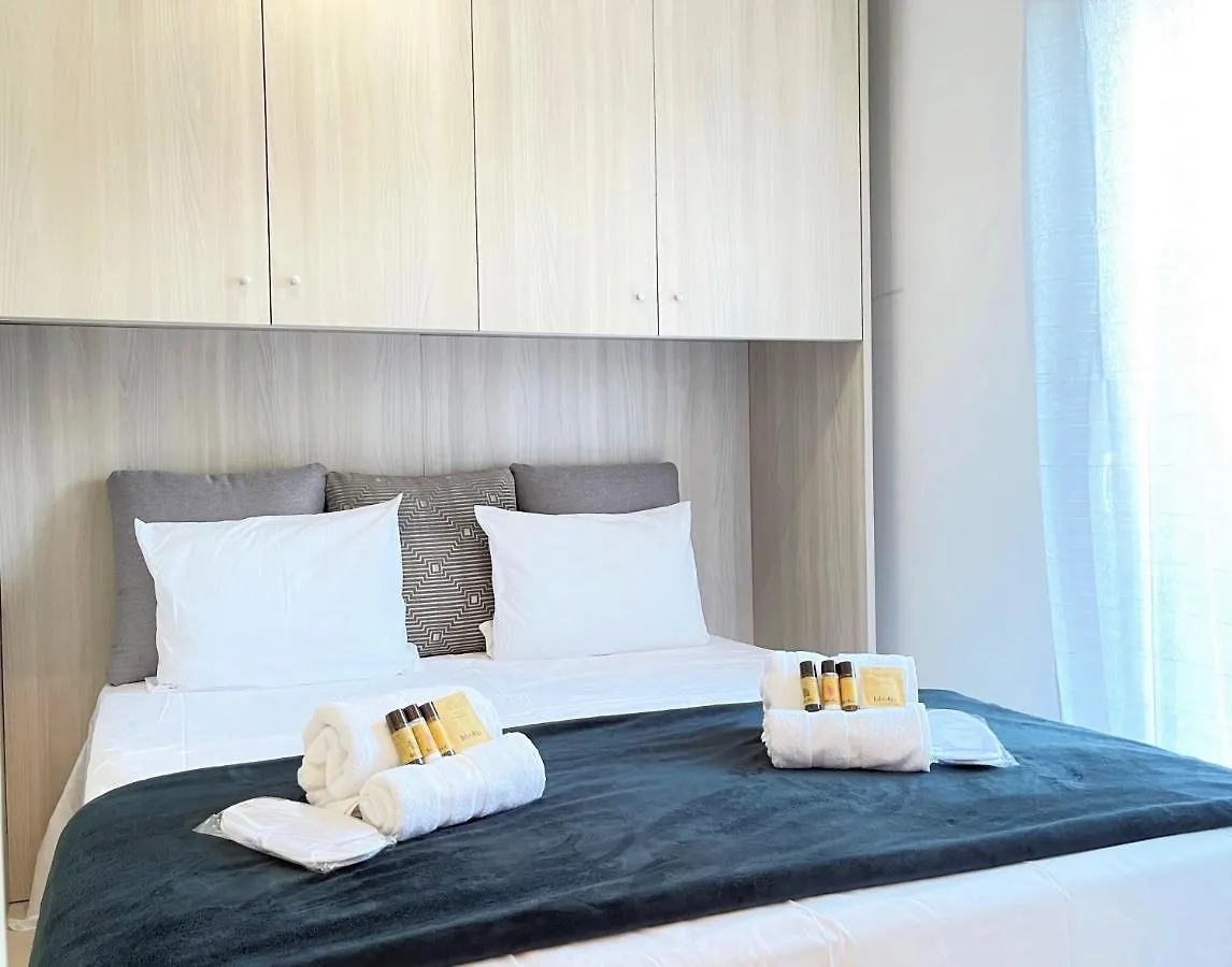 Tres Bel Appartement -Residence Avec Piscine Sur Le Toit Et Vue Panoramique Saint-Raphaël